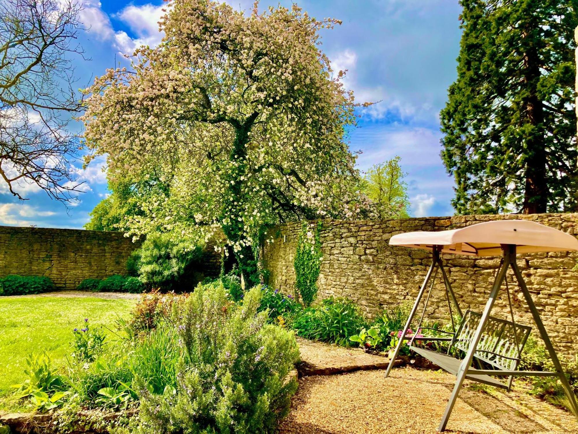Orchardleigh Estate Hotell Frome Exteriör bild